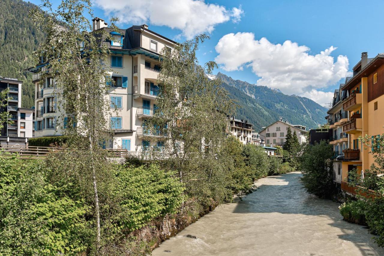 Apartment Cosmiques - Alpes Travel - Central Chamonix - Sleeps 4 エクステリア 写真