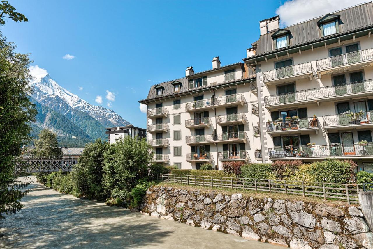 Apartment Cosmiques - Alpes Travel - Central Chamonix - Sleeps 4 エクステリア 写真